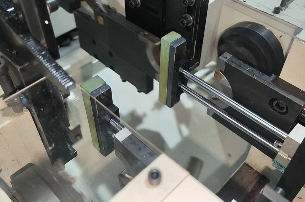 станок для автоматического фаскоснимания стальных труб